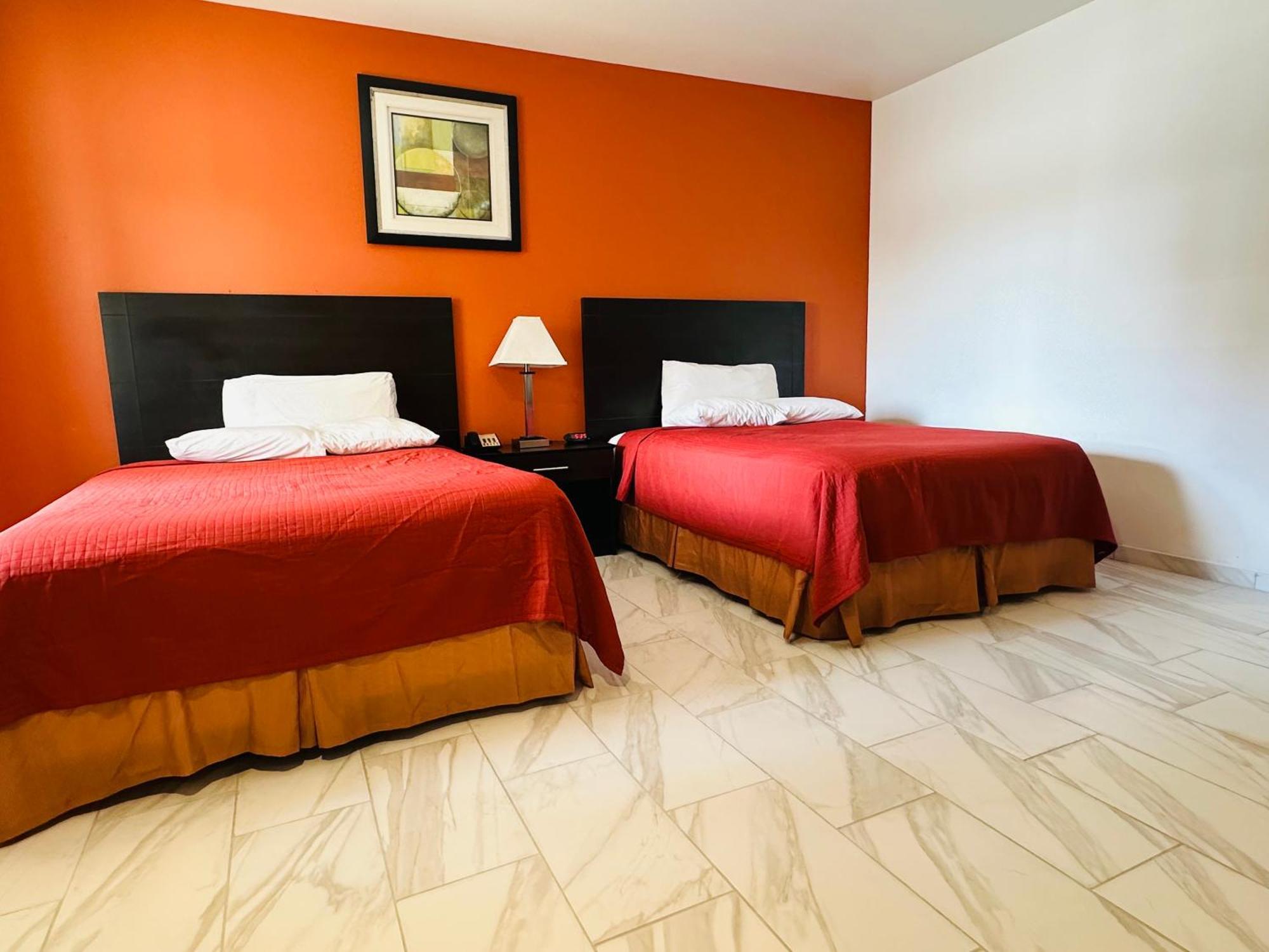 Lux Inn And Suites Three Rivers Dış mekan fotoğraf