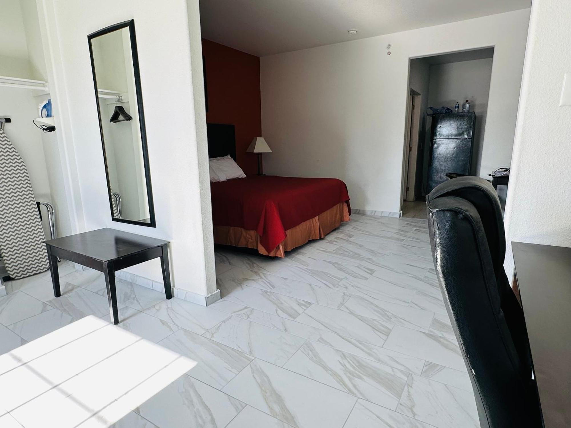 Lux Inn And Suites Three Rivers Dış mekan fotoğraf