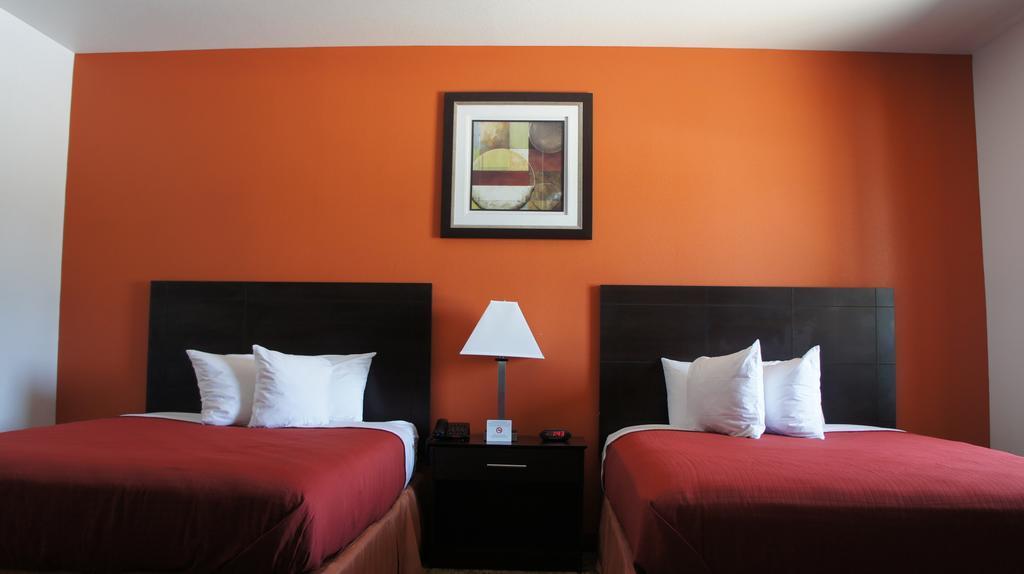 Lux Inn And Suites Three Rivers Dış mekan fotoğraf